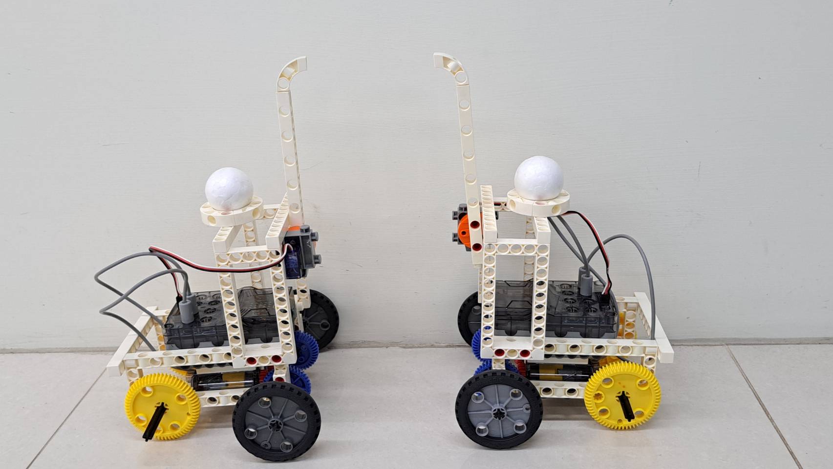 [教育時光機 EP6] micro:bit x 對戰機器人